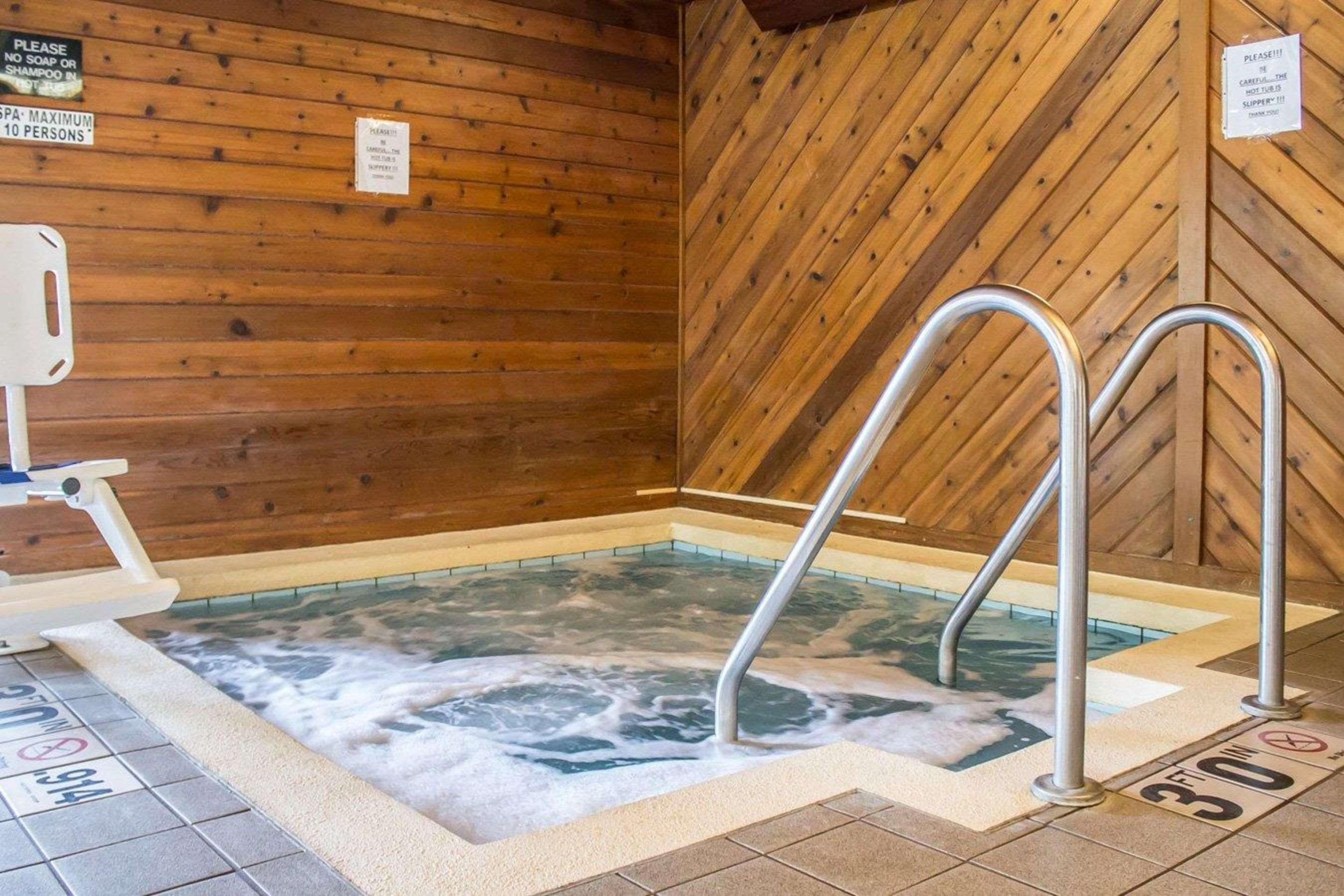 Inn Minocqua Exterior photo